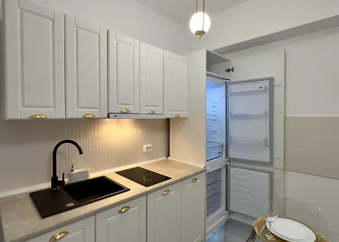 Deluxe & With Many Facilities アパートホテル 4*