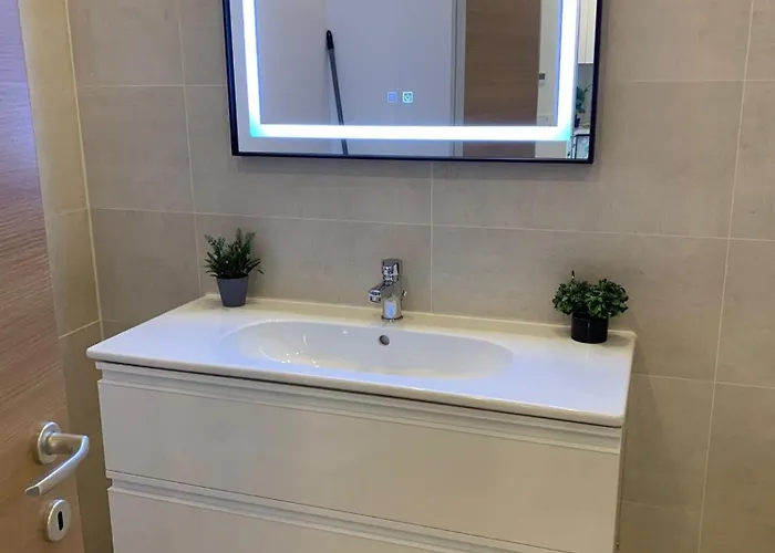 Deluxe & With Many Facilities