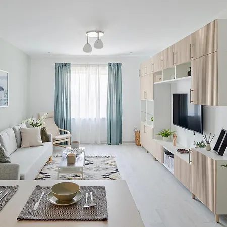 Deluxe & With Many Facilities Apartmanhotel Bukarest