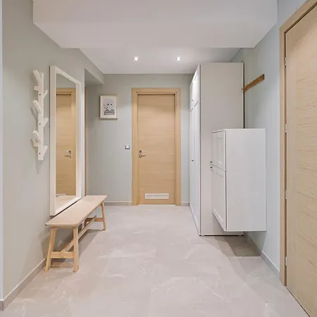 Deluxe & With Many Facilities