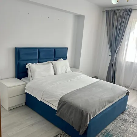 Deluxe & With Many Facilities 아파트호텔 4*