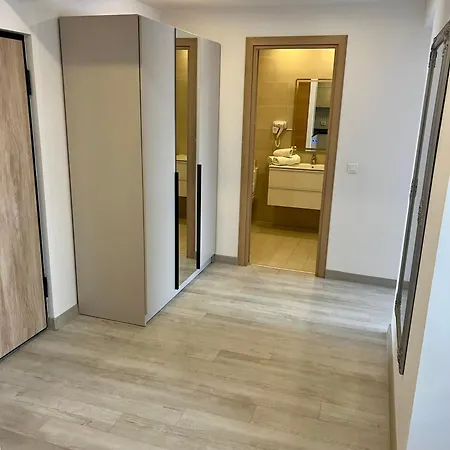 Deluxe & With Many Facilities 4*