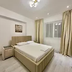 Deluxe & With Many Facilities Bucharest