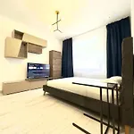 Deluxe & With Many Facilities 4* Bucharest