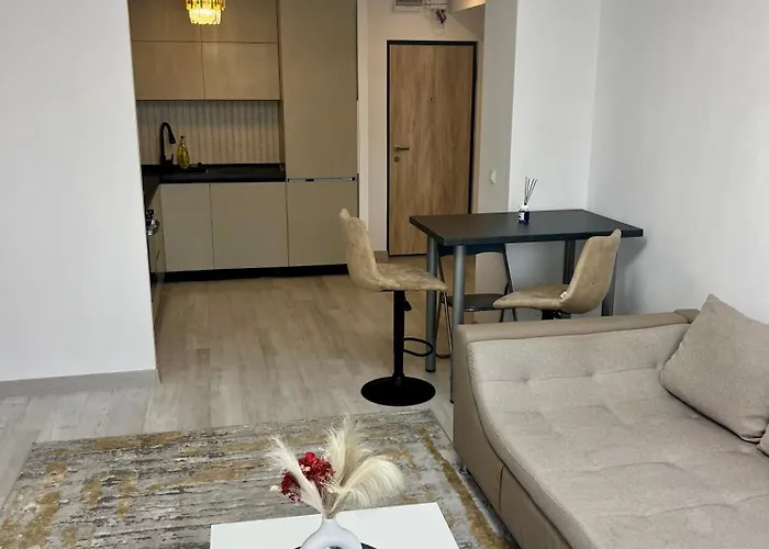 Deluxe & With Many Facilities 4* Bukarest