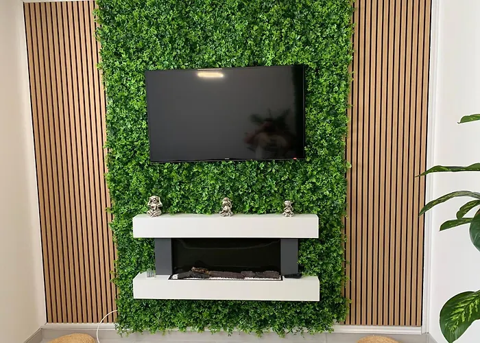 Deluxe & With Many Facilities 4*