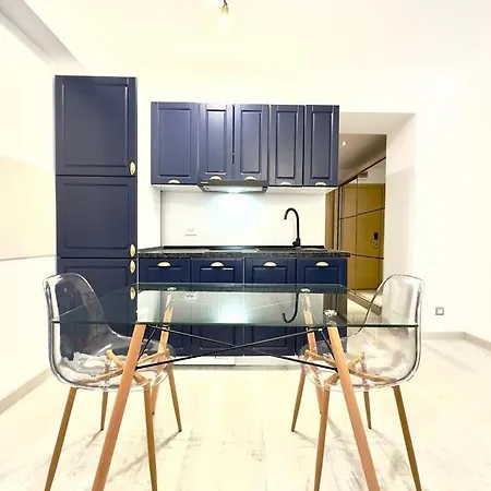 Ξενοδοχείο με διαμερίσματα Deluxe & With Many Facilities