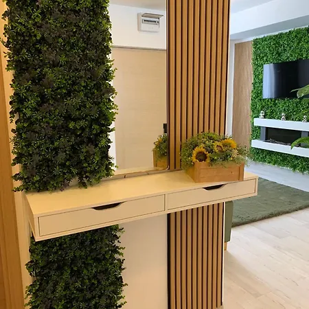 Ξενοδοχείο με διαμερίσματα Deluxe & With Many Facilities Βουκουρέστι